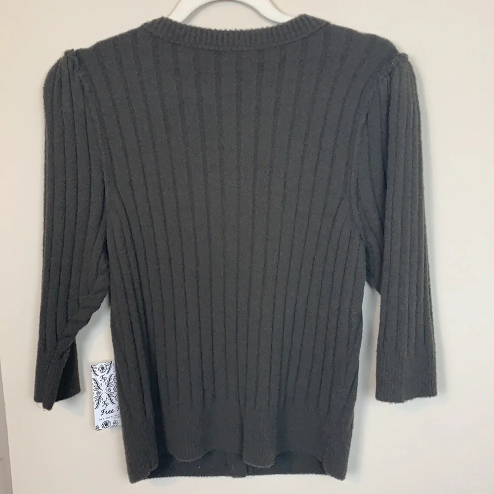NWT Free People Sloane Cardigan in Raven Feather - Picture 3 of 9